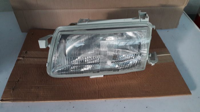 Linker koplamp / scheinwerfer Opel Astra F