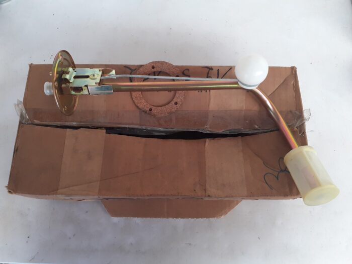 Tankvlotter Manta B CC (2.0 injectie)