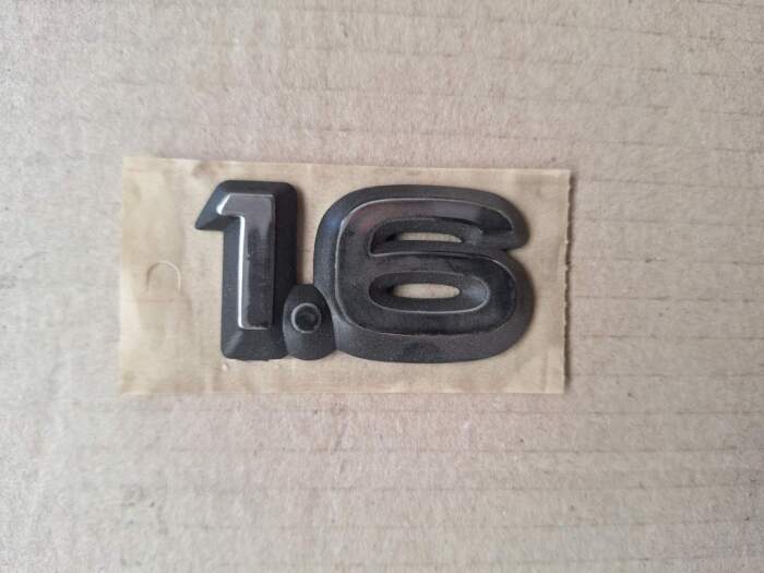 Embleem "1.6"