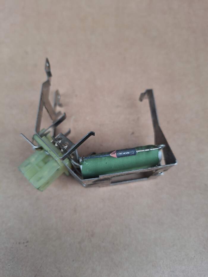 Weerstand kachelmotor Omega A / Senator B